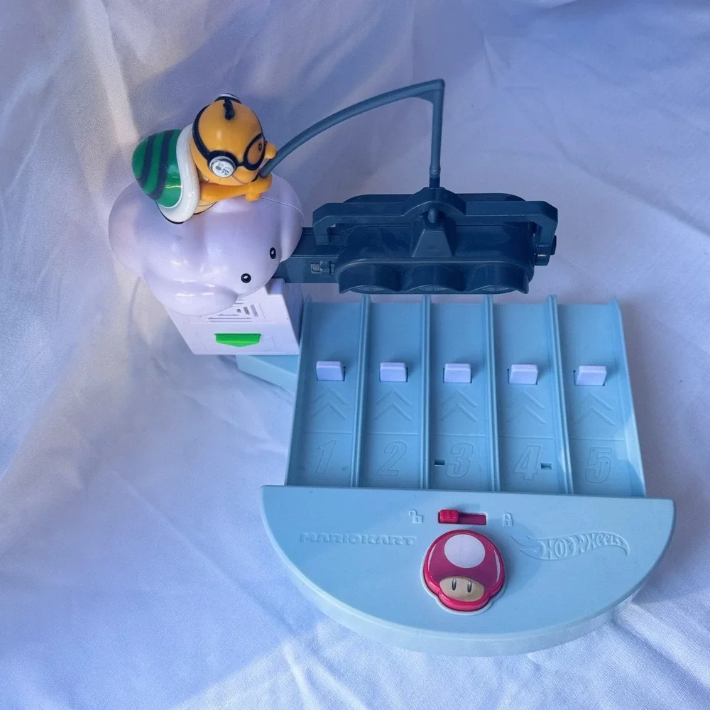 HOT‎ WHEELS SUPER MARIO KART RAINBOW ROAD REPLACEMENT PARTS STARTING LINE GATE